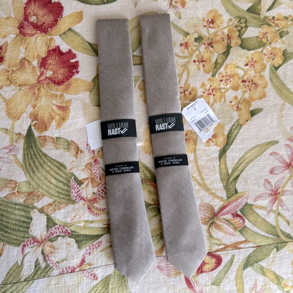 William Rast skinny ties Khaki color NWT - 2 available